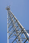 熱いすくいは電気通信Q235の鉄骨構造タワーに電流を通した