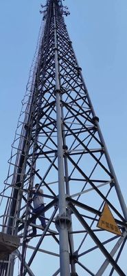 角度の鋼鉄40m自己支持のアンテナ鉄塔